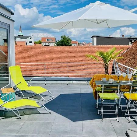 Apartmán Fewozauber - Domschloss, Zentrum, 6 Personen, Business, Dachterrasse, Familien