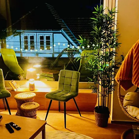Apartmán Fewozauber - Domschloss, Zentrum, 6 Personen, Business, Dachterrasse, Familien